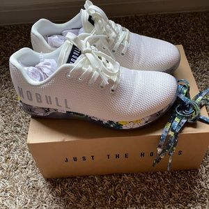 NoBull cross trainers